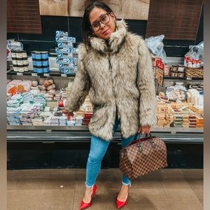 zara | faux fur coat